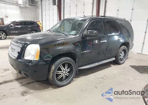 2007 GMC Yukon Denali из США, поврежденный, VIN 1GKFK638X7J242070